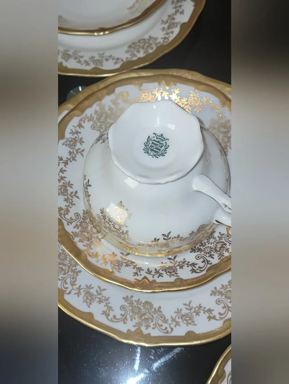 VINTAGE WEIMAR White and Gold Porcelain Teacup and Saucer Set 20 PIECES